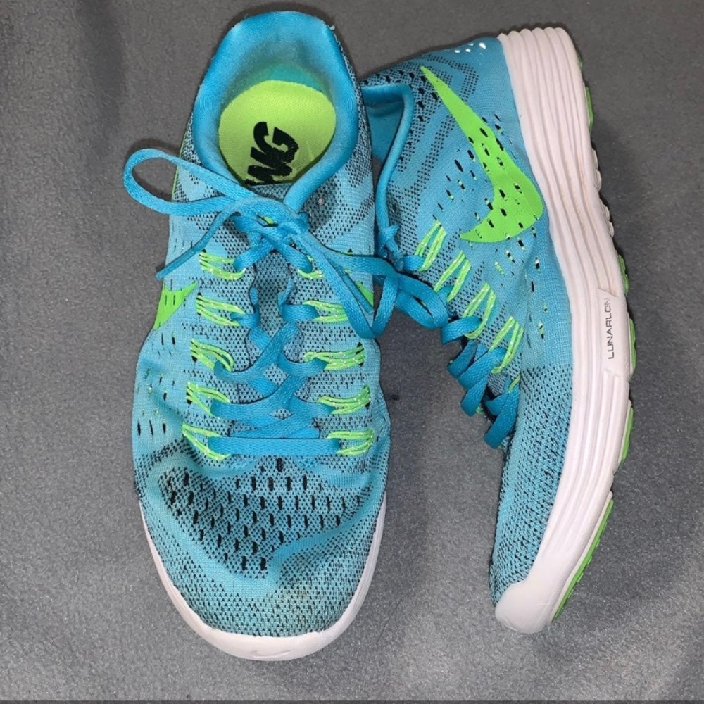 Women’s Nike lunartempo